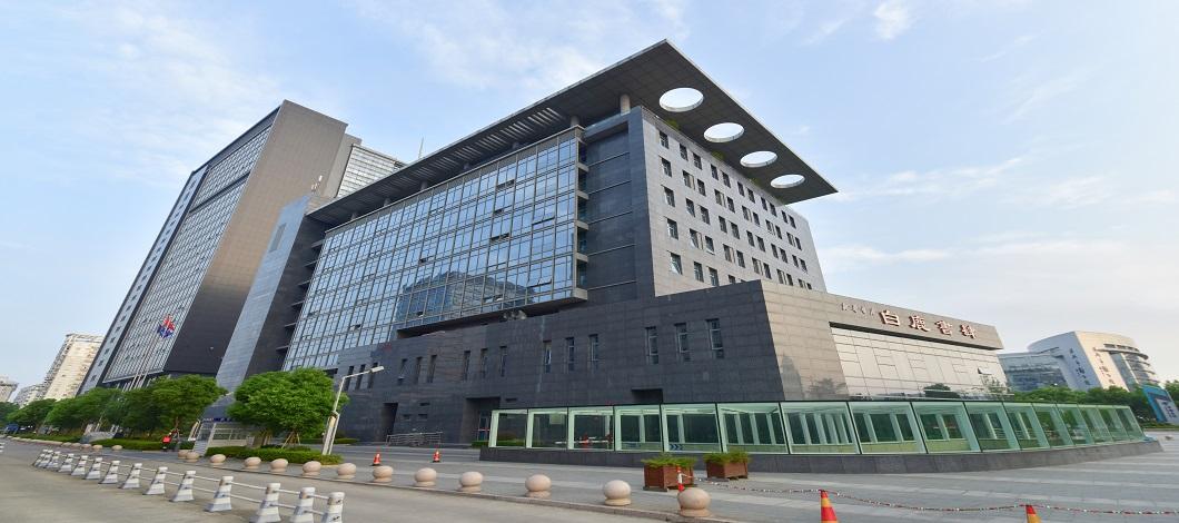 公司承建的浙江溫州電信大樓工程榮獲兩項(xiàng)（土建、安裝）中國(guó)建設(shè)工程魯班獎(jiǎng)